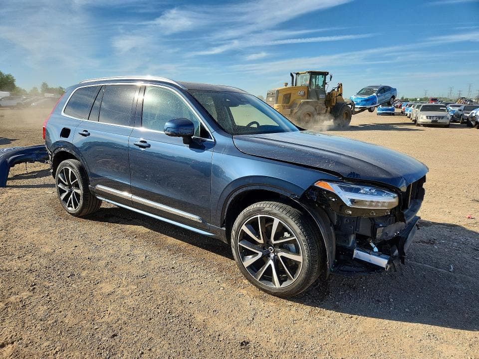 2024 VOLVO XC90 PLUS 4