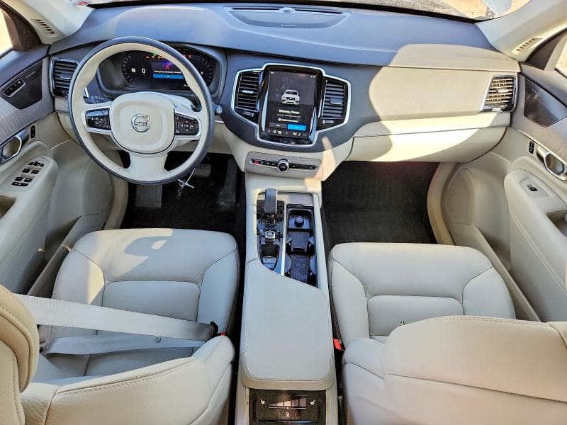 2024 VOLVO XC90 PLUS 8