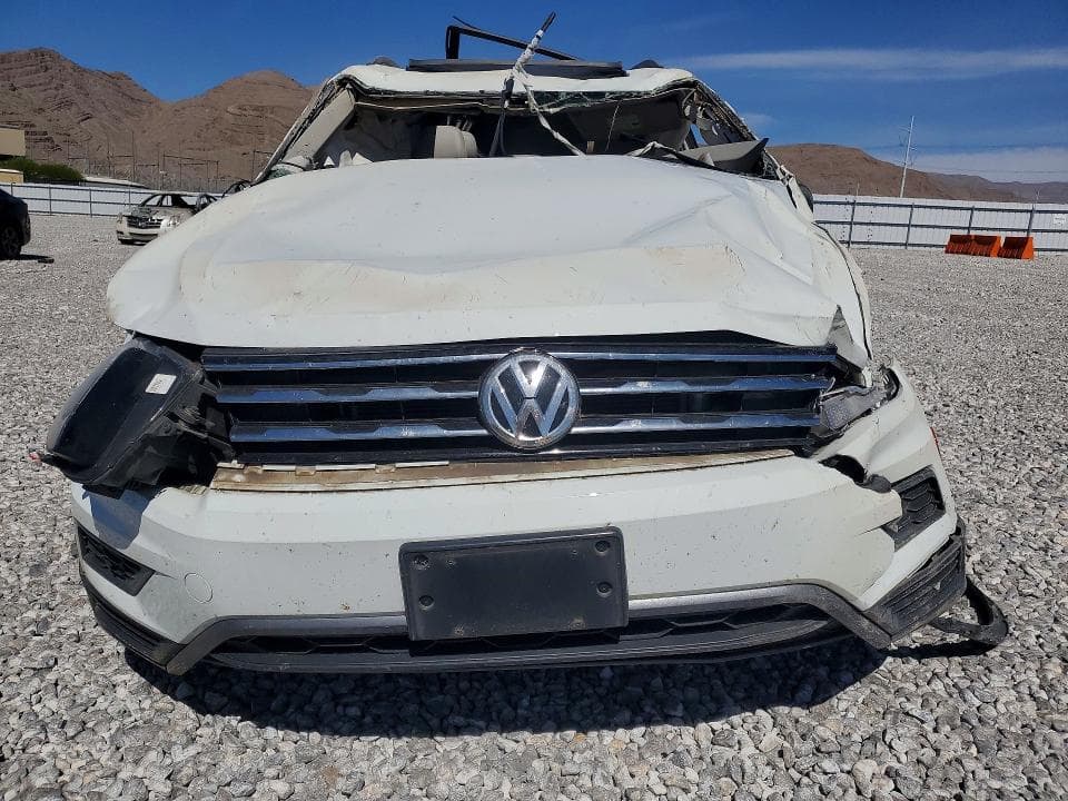 2021 VOLKSWAGEN TIGUAN SE 5