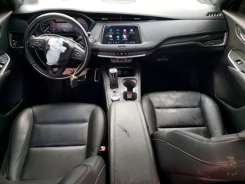 2019 CADILLAC XT4 SPORT 8