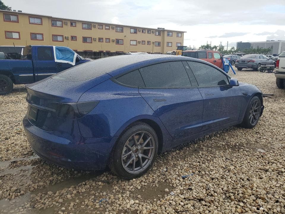 2022 TESLA MODEL 3 3