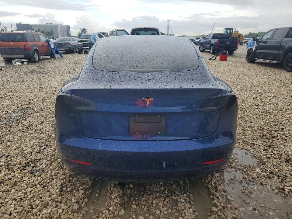 2022 TESLA MODEL 3 6