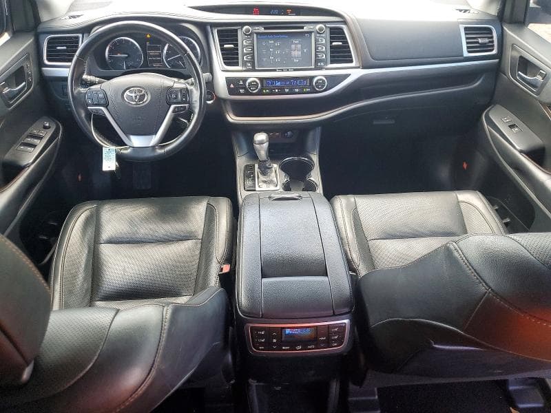 2019 TOYOTA HIGHLANDER LIMITED LIMITED 8