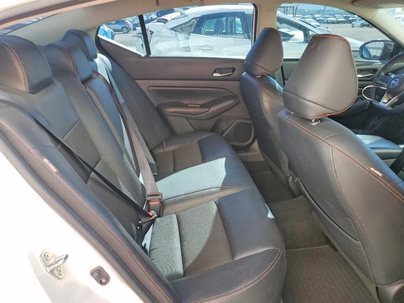 2022 NISSAN ALTIMA SR SR 10