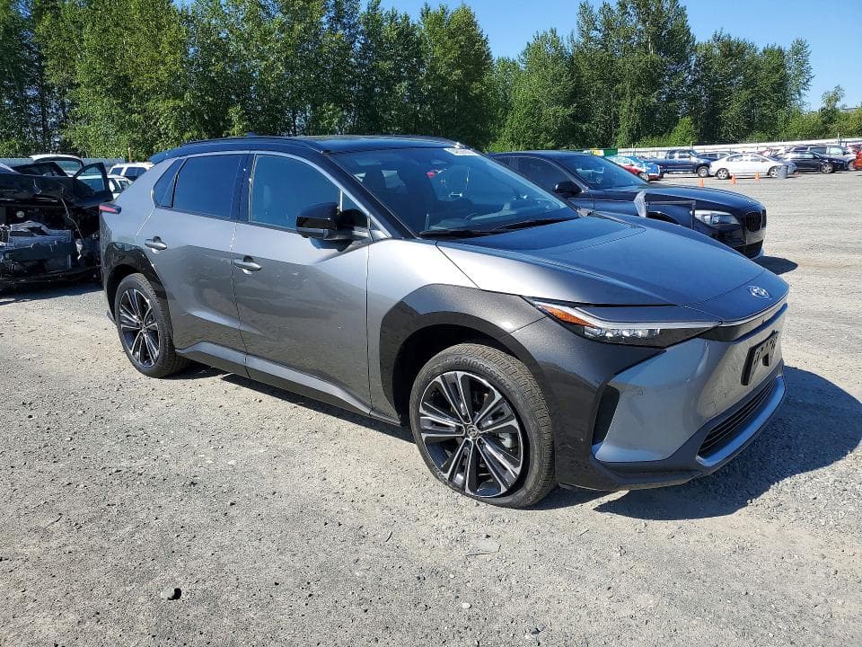 2023 TOYOTA BZ4X LIMITED LIMITED 4
