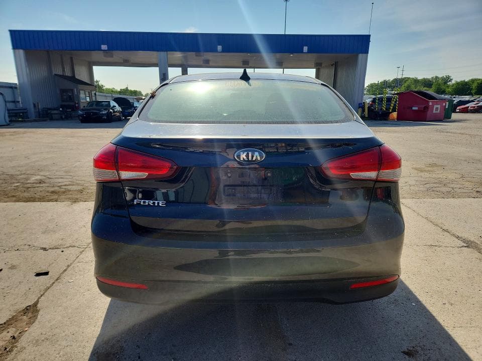 2018 KIA FORTE LX 6