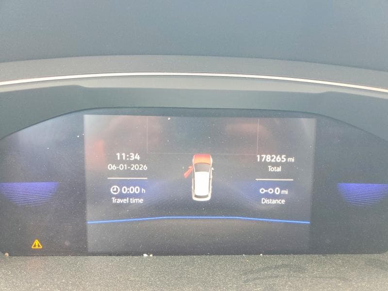 2022 VOLKSWAGEN TIGUAN SE 9