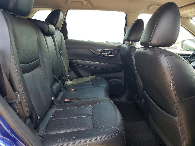 2019 NISSAN ROGUE SL 11