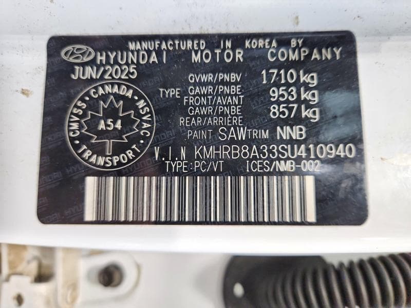 2025 HYUNDAI VENUE SE 13
