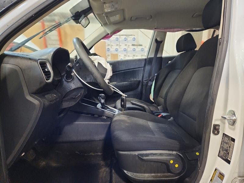 2025 HYUNDAI VENUE SE 7