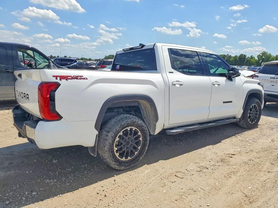 2023 TOYOTA TUNDRA SR5 SR5 3