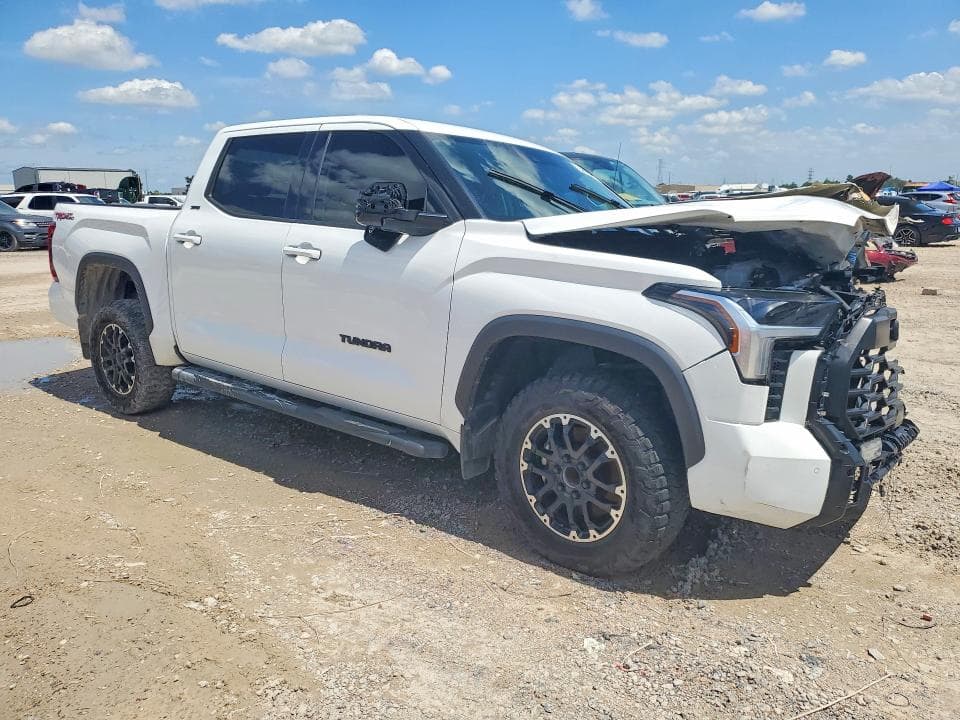 2023 TOYOTA TUNDRA SR5 SR5 4