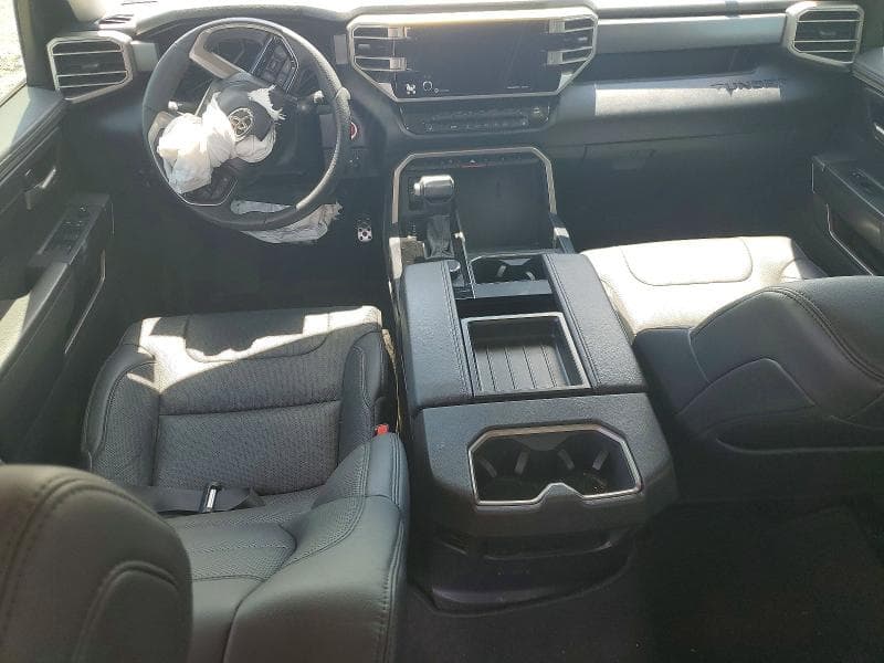 2023 TOYOTA TUNDRA SR5 SR5 8