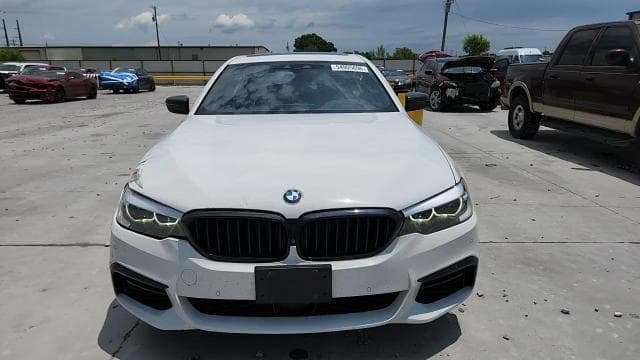 2020 BMW 540 XI 13
