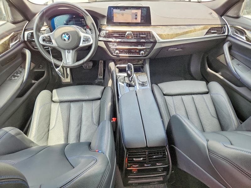2020 BMW 540 XI 8