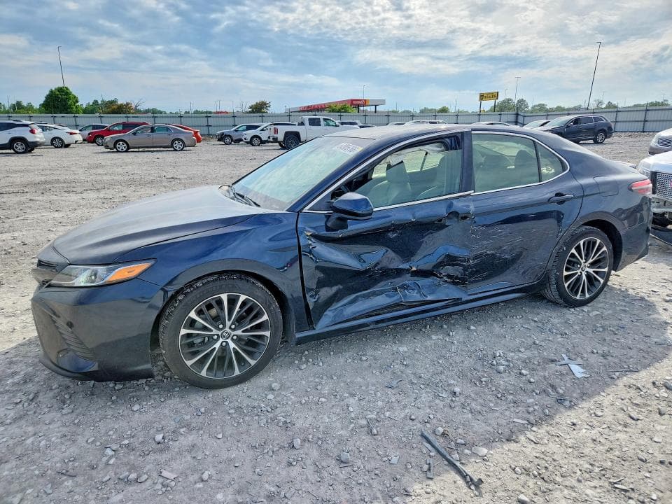 2018 TOYOTA CAMRY SE SE - 1