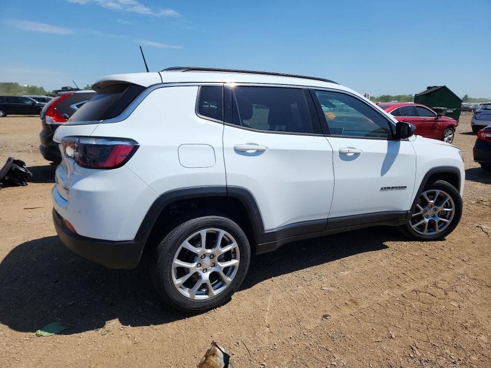 2024 JEEP COMPASS LATITUDE LUX 3