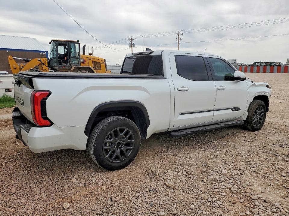 2023 TOYOTA TUNDRA PLATINUM PLATINUM 3