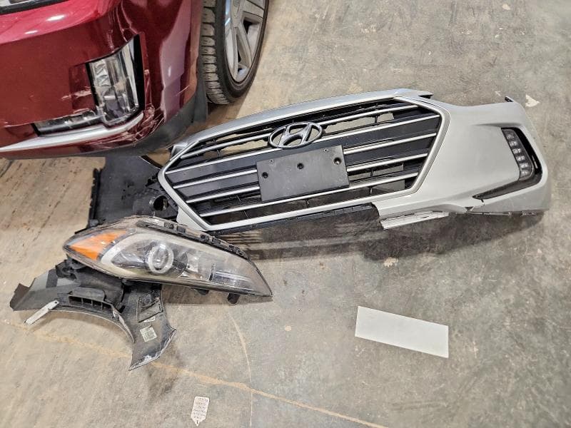 2017 HYUNDAI ELANTRA SE 12