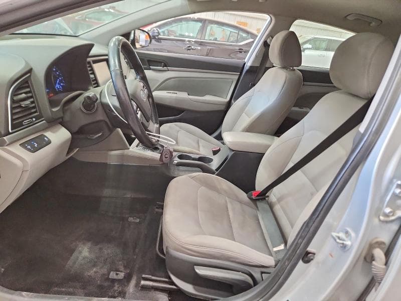 2017 HYUNDAI ELANTRA SE 7