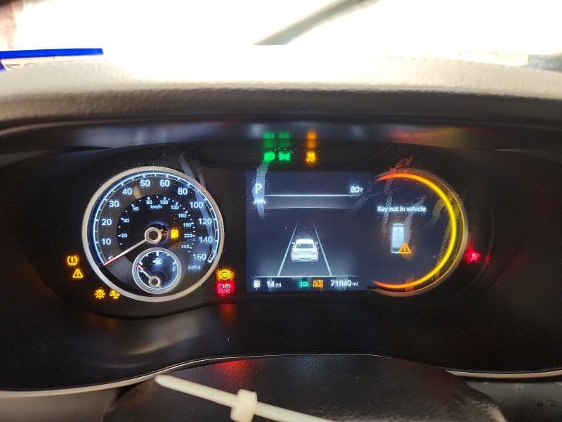 2022 GENESIS G70 2.0T 9