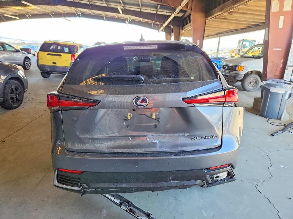 2021 LEXUS NX 300H BASE 6