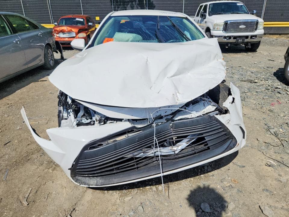 2024 TOYOTA COROLLA LE LE 5