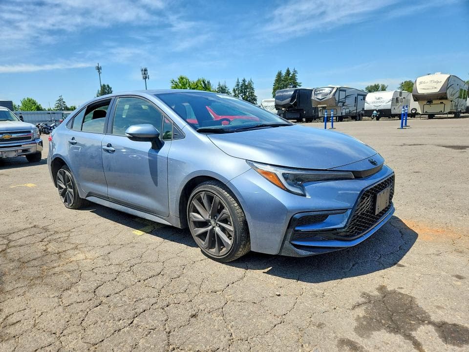 2023 TOYOTA COROLLA SE SE 4