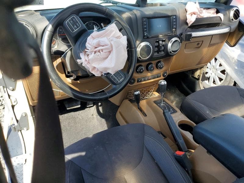 2017 JEEP WRANGLER UNLIMITED SAHARA SAHARA 9
