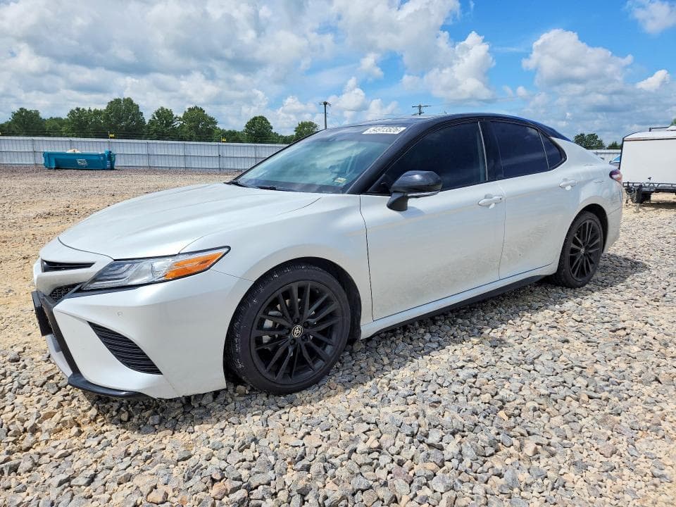2020 TOYOTA CAMRY XSE V6 - 1