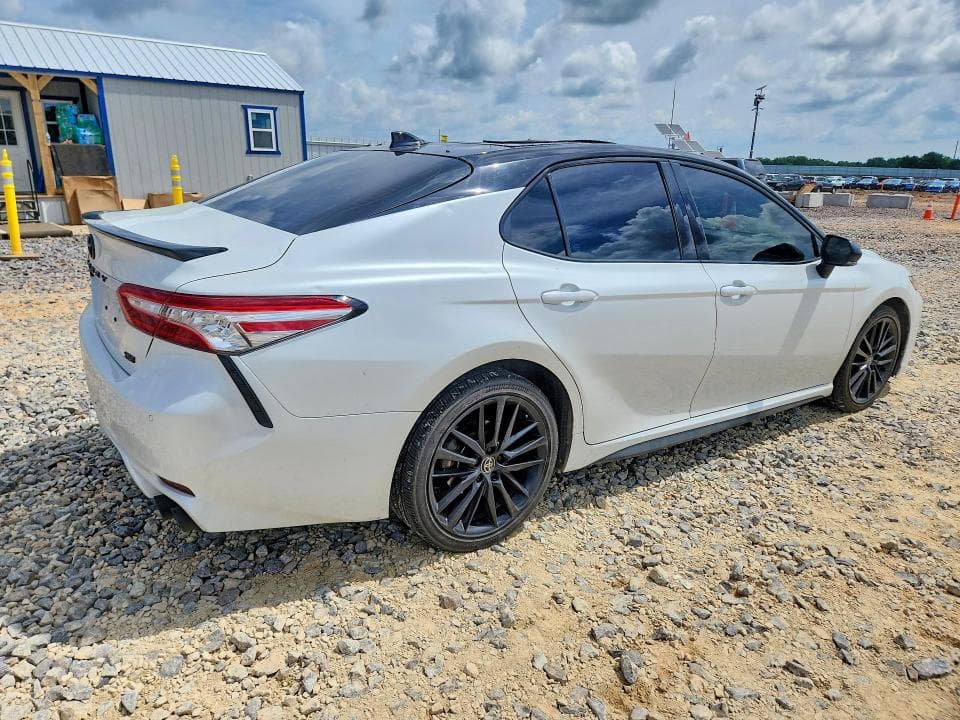 2020 TOYOTA CAMRY XSE V6 3