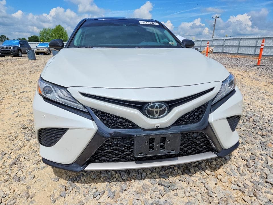 2020 TOYOTA CAMRY XSE V6 5
