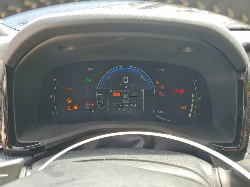 2025 TOYOTA CAMRY SE SE 9