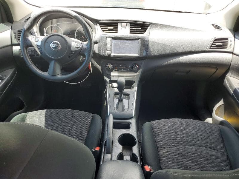 2019 NISSAN SENTRA S S 8