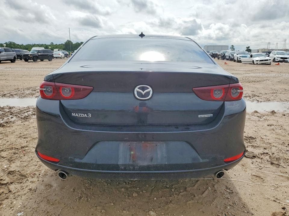 2019 MAZDA 3 PREMIUM 6