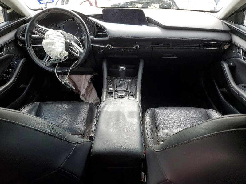 2019 MAZDA 3 PREMIUM 8
