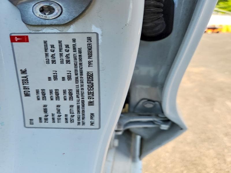 2018 TESLA MODEL 3 12