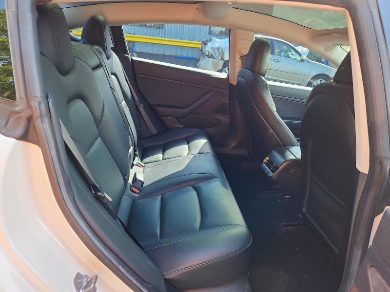 2018 TESLA MODEL 3 10