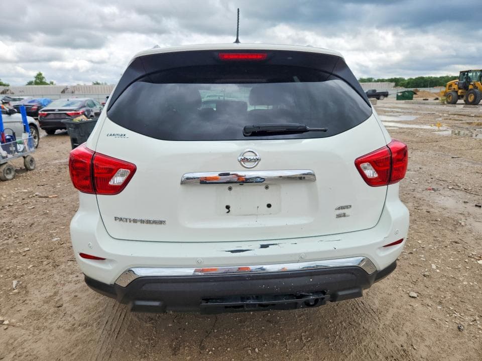 2017 NISSAN PATHFINDER SL 6