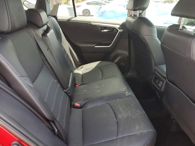 2024 TOYOTA RAV4 LIMITED 10