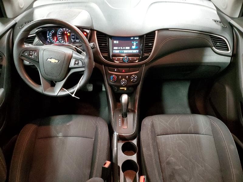 2017 CHEVROLET TRAX 1LT 8