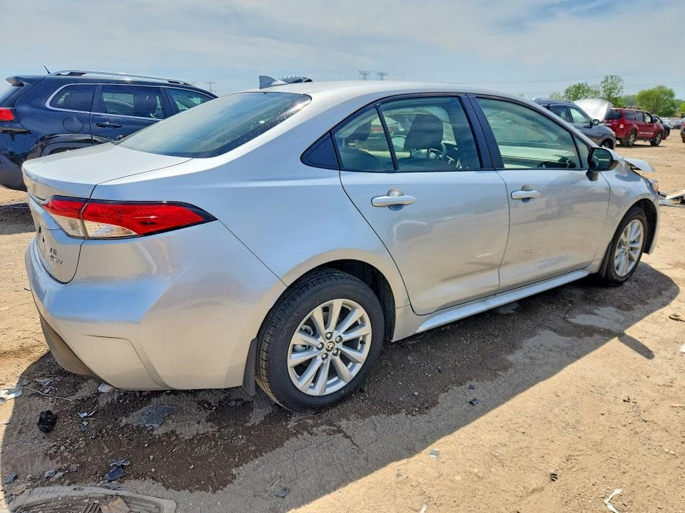 2026 TOYOTA COROLLA HYBRID LE 3