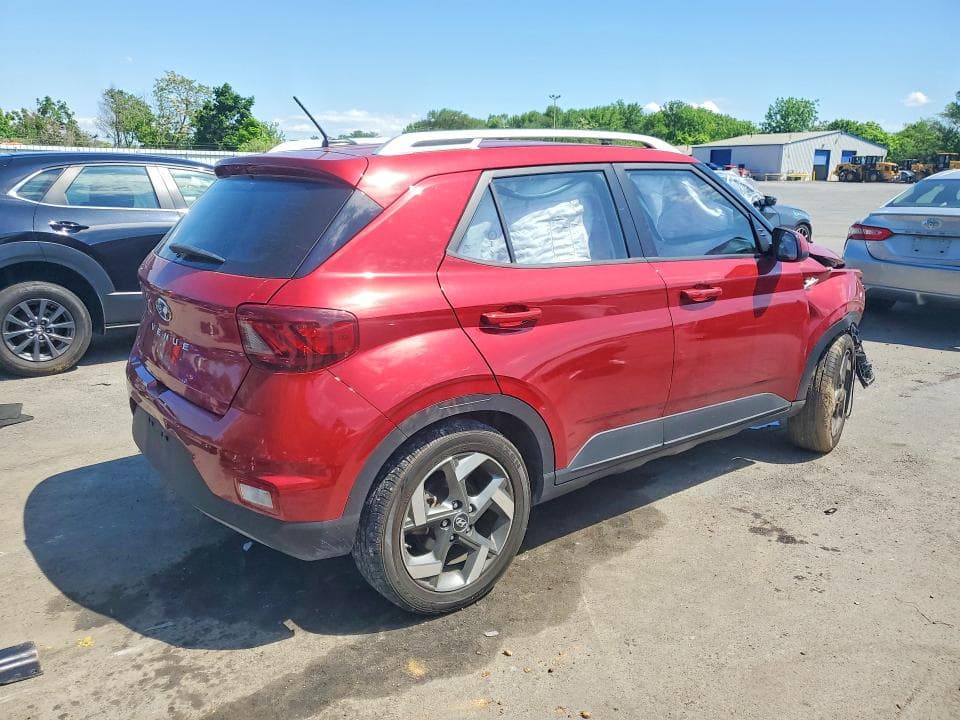 2024 HYUNDAI VENUE LIMITED 3