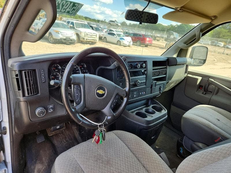 2021 CHEVROLET EXPRESS G2500 8