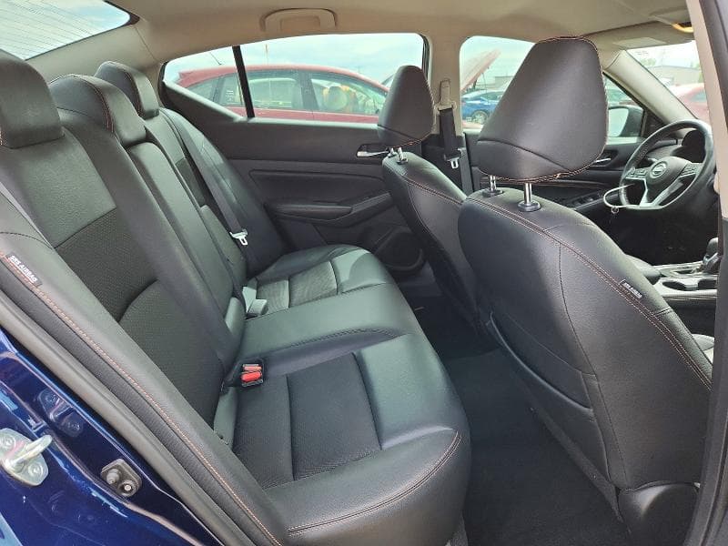 2022 NISSAN ALTIMA SR SR 10
