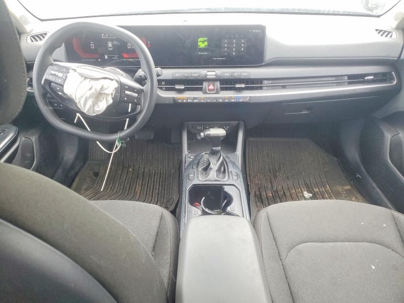 2025 KIA K4 LXS 8
