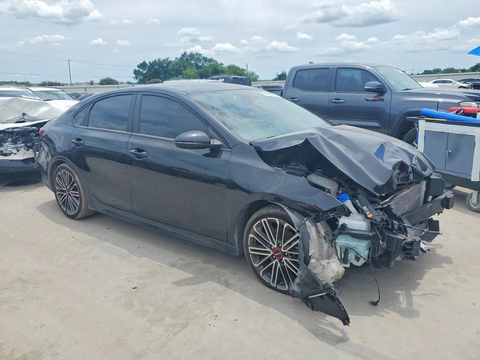 2024 KIA FORTE GT 4