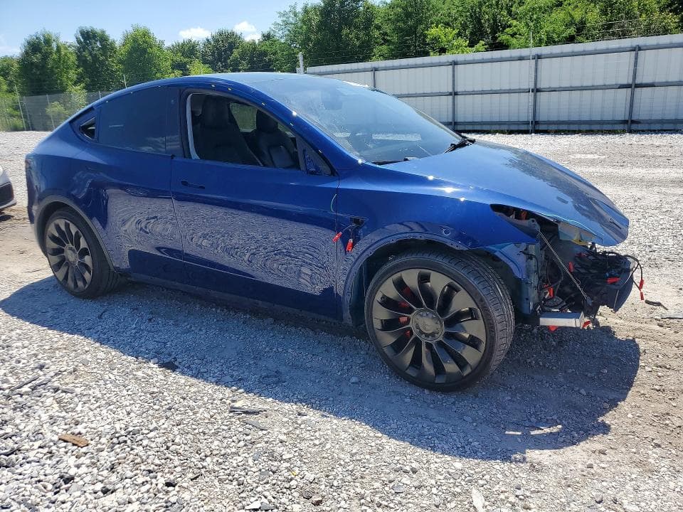 2021 TESLA MODEL Y 4