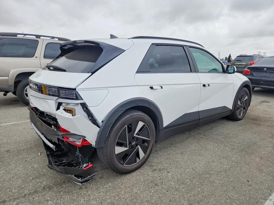 2025 HYUNDAI IONIQ 5 SEL 3