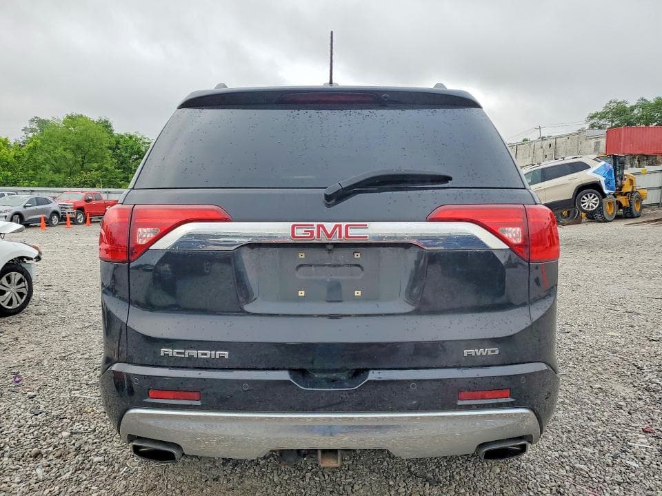 2018 GMC ACADIA DENALI 6